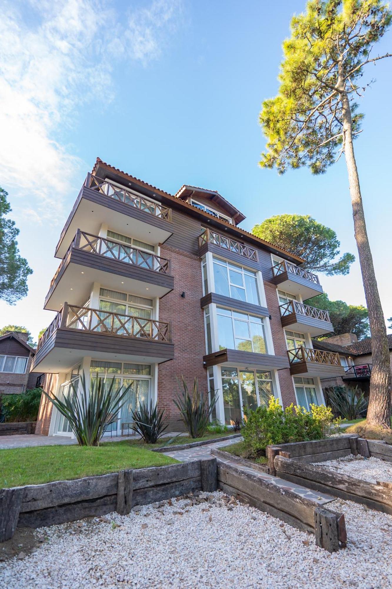 Carilo Village Apart Hotel & Spa Exterior photo