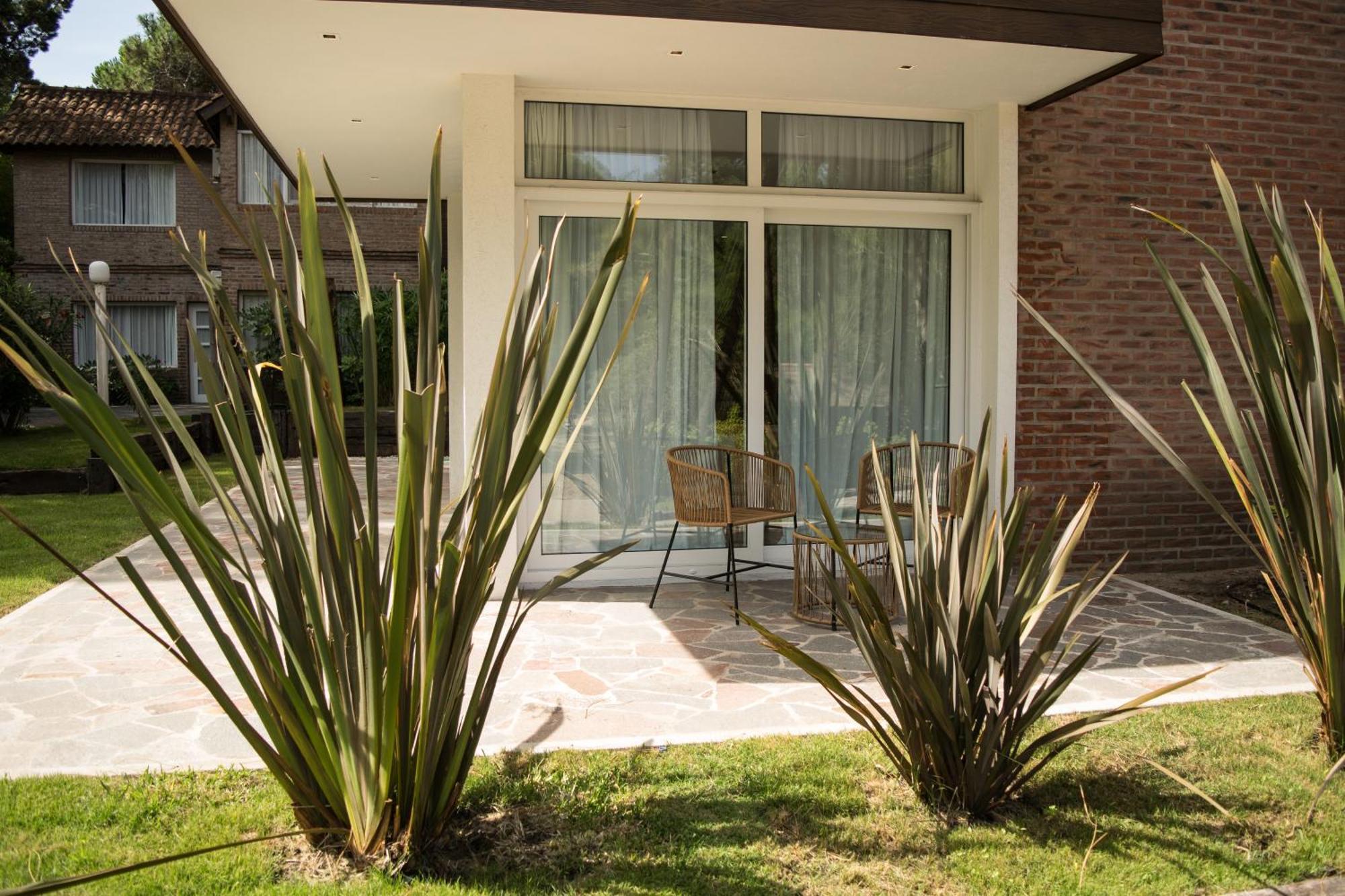 Carilo Village Apart Hotel & Spa Exterior photo